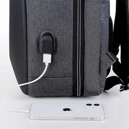Sac à Dos Blindé Connecté – Design Futuriste & Port USB